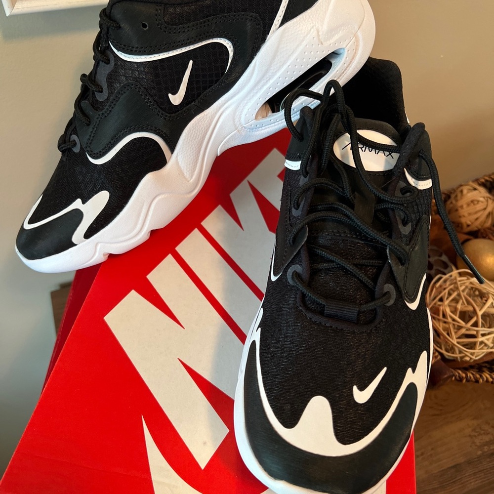 Nike air max 2X new in box size 7 (men’s)